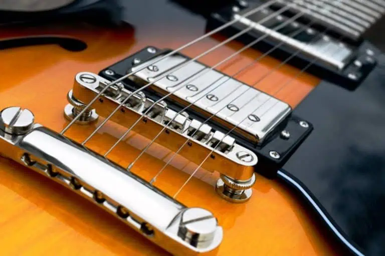 How To Clean an Electric Guitar Bridge: 7 Steps 10 How To Clean an Electric Guitar Bridge: 7 Steps