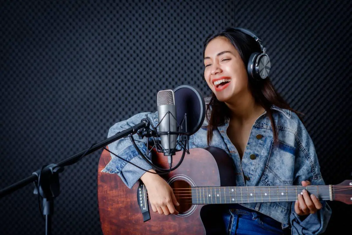 How To Record Guitar Without an Audio Interface