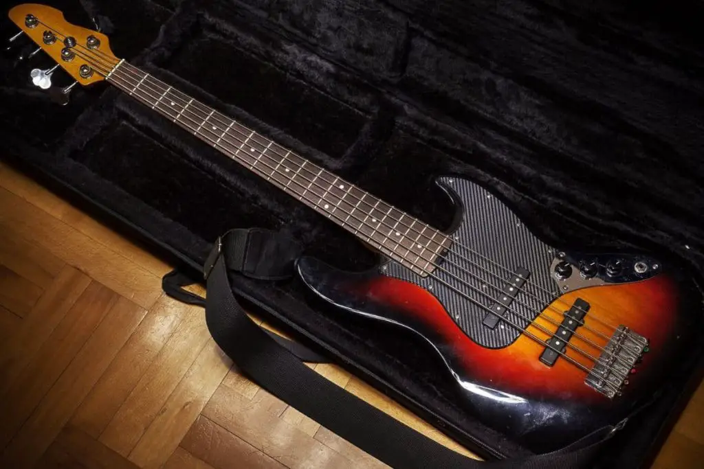 keep your guitar in a hardshell case