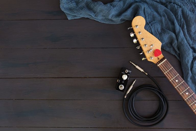 How to Practice Electric Guitar in an Apartment