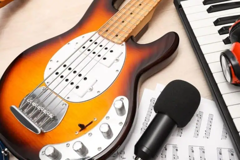 how to mix vocals with a studio microphone