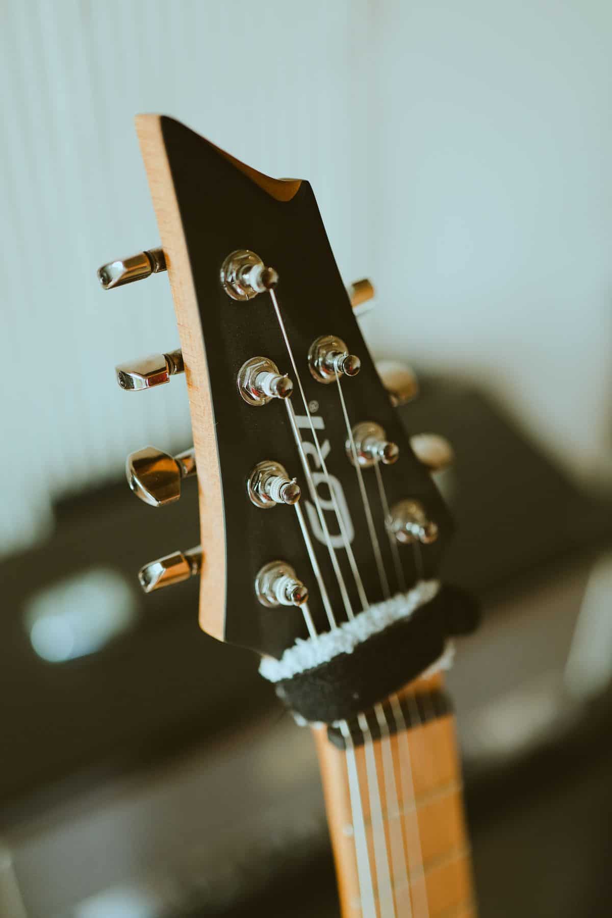 Best Guitar Nut Lubricant 2026: 4 Proven Picks for Perfect Tuning