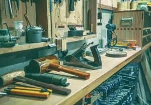 guitar-building-clamps-tools